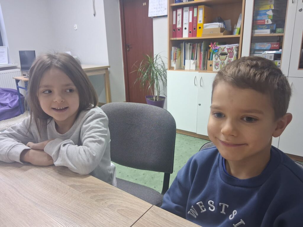 Gimnastyka narządów artykulacyjnych - uśmiech 