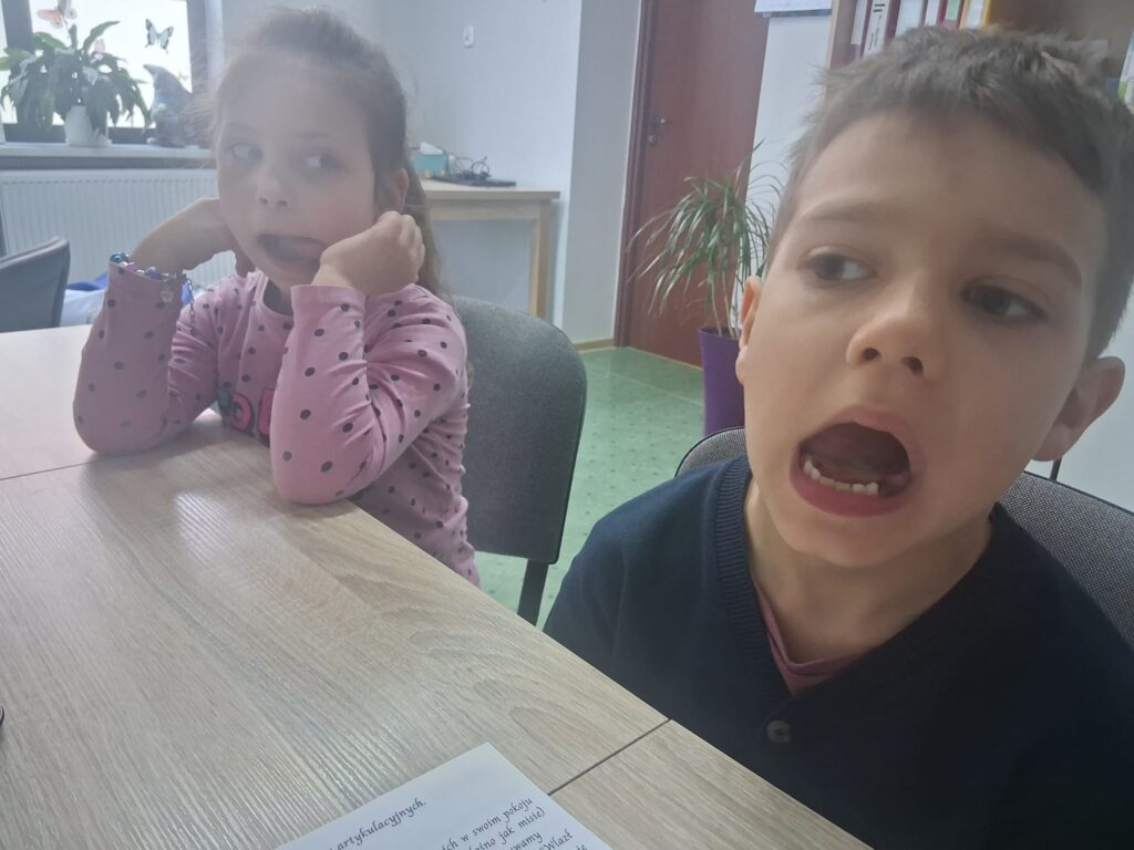 ,,Olimpia i jej zabawki" -bajka logopedyczna usprawaniająca narządy artykulacyjne