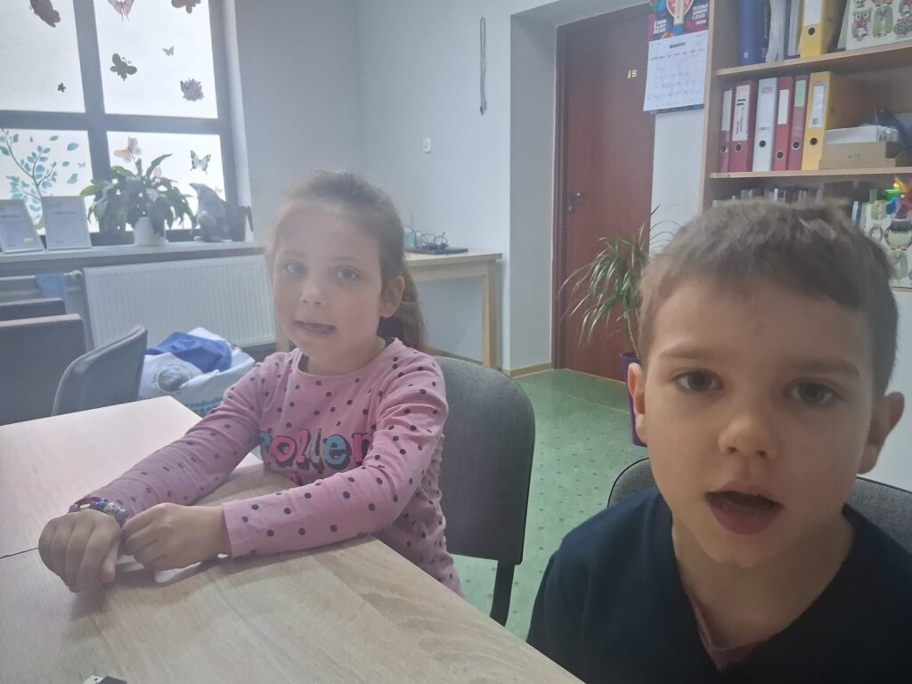 ,,Olimpia i jej zabawki" -bajka logopedyczna usprawaniająca narządy artykulacyjne