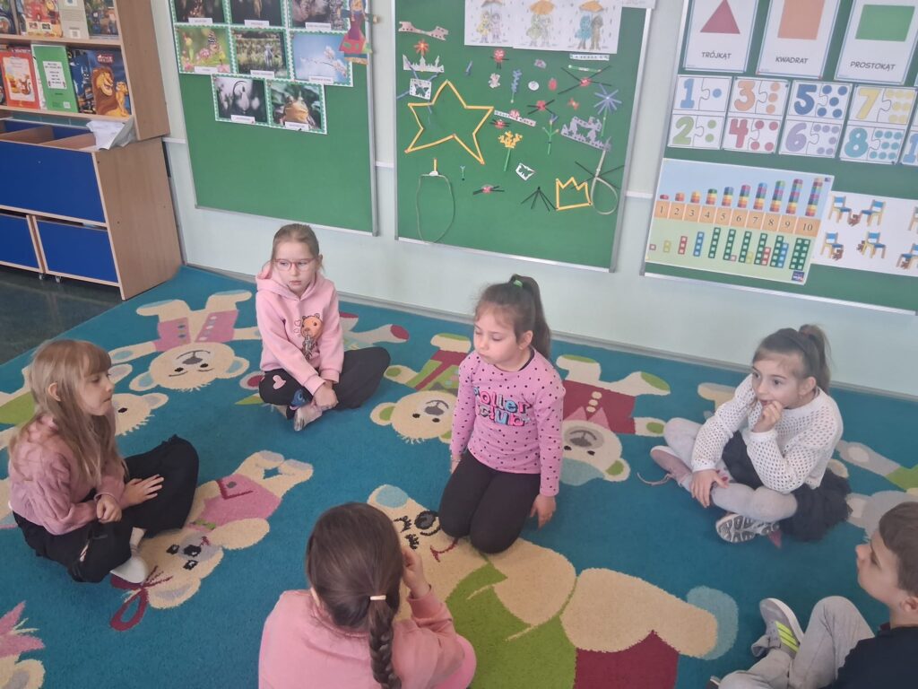 Ćwiczenie słuchowe-kto powiedział Dzień dobry?