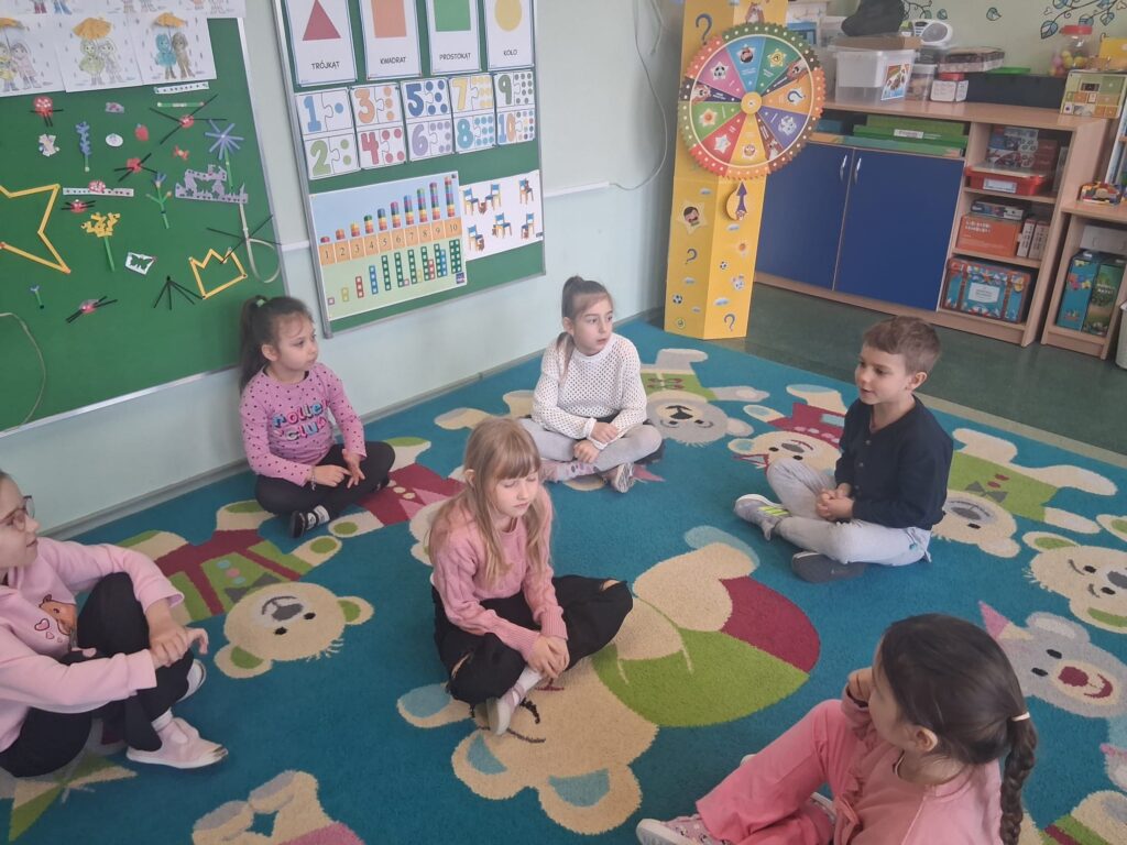 Ćwiczenie słuchowe-kto powiedział Dzień dobry?