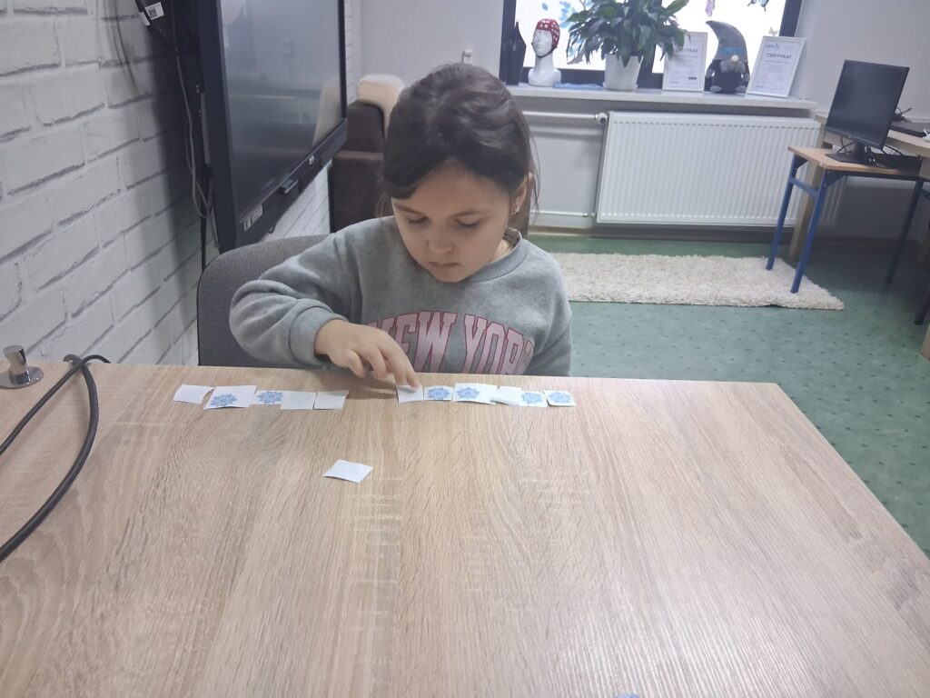 Sekwencje-ukladanie i odwzorowanie ułożonego wzoru